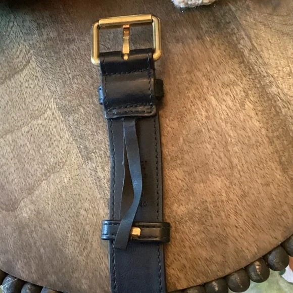 GUCCI GG Marmont Women's Belt Bag - Picture 9 of 11